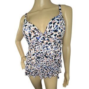Leilami Abstract Patterned Padded Tankini Bathing Suit Top